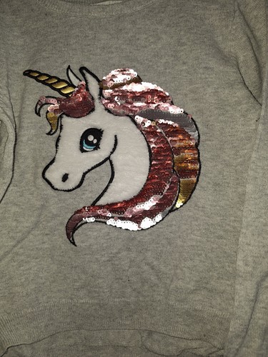 H&M Girls grey knitted jumper - flippable sequin unicorn - 4-6 years 4-5-6 - VGC - Picture 3 of 9