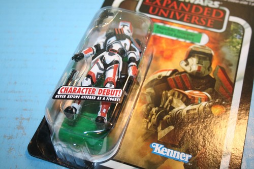 STAR WARS 2012 VINTAGE COLL MINT ON CARD REPUBLIC TROOPER FIGURE WEAPON HASBRO - Picture 14 of 21