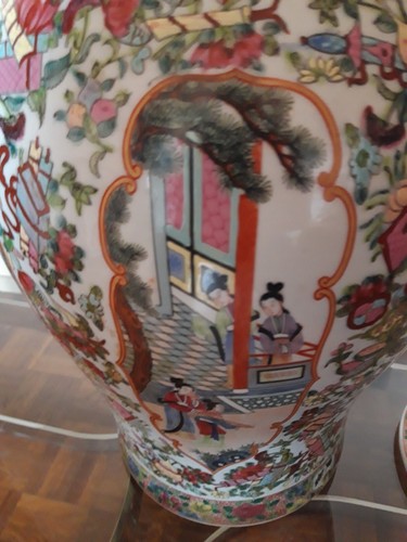 Très grand pot couvert Chinois a cartouches polychrome émaillée.Hauteur 52 Cm - Picture 7 of 10