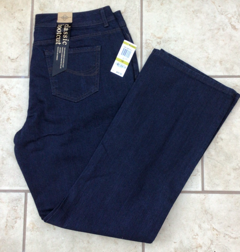 NWT Women’s CHARTER CLUB DENIM JEANS Classic Bootcut Dark Blue Size 14 New