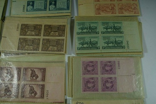 301 US STAMPS PLATE BLOCKS OF 4 3 CENT STAMP 1940's 1204 STAMPS - Picture 5 of 10