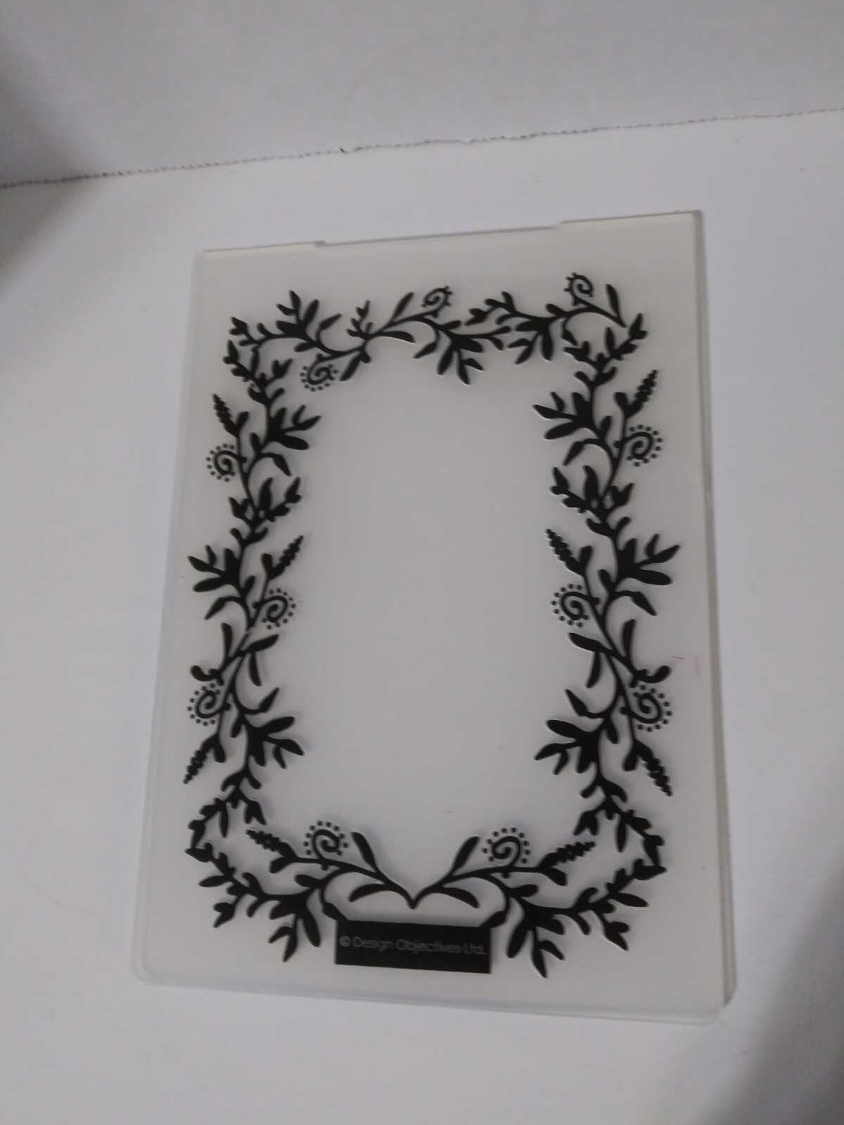 Xcut Universal Embossing Folder FOLIAGE FRAME and Foliage Border. Lot ...
