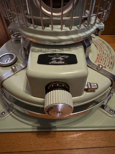Oil Stove BF3911 Blue Flame Heater | Aladdin JAPAN - Picture 2 of 3