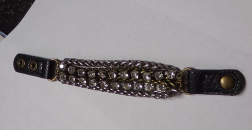 Vintage Clear Rhinestones, Gold & Silver Tone Chains & Leather  Snap Bracelet - Afbeelding 1 van 6