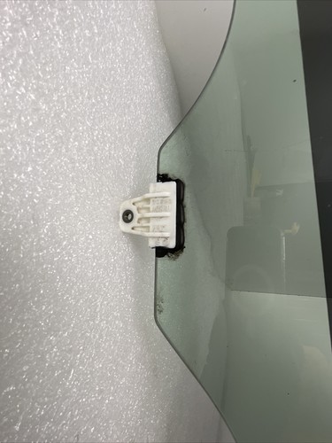 2006 INFINITI M45 SEDAN FRONT LEFT WINDOW DOOR GLASS OEM - Picture 4 of 10