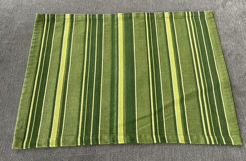 Crate & Barrel Socorro Green Placemats + Napkins, Set Of 4, New Without Tags - Picture 4 of 11