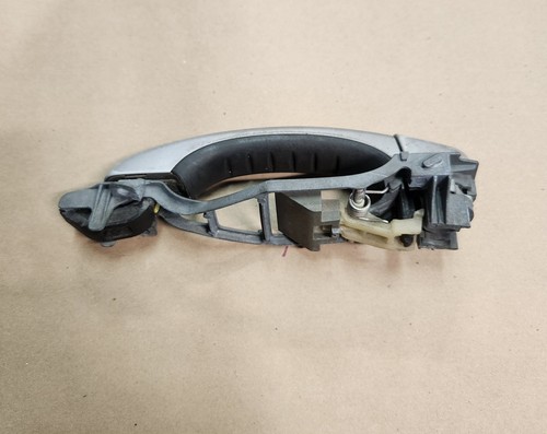2003-2010 Porsche Cayenne Front Right Side Exterior Door Handle OEM - Picture 3 of 7