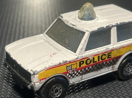 1981 Matchbox Rolamatics 1/62 Police Range Rover, White. Unboxed, Playworn. - Picture 11 of 14