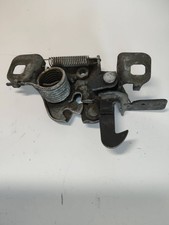 Nissan Patrol 260 1989 Avant Serrure de capot IRG12774