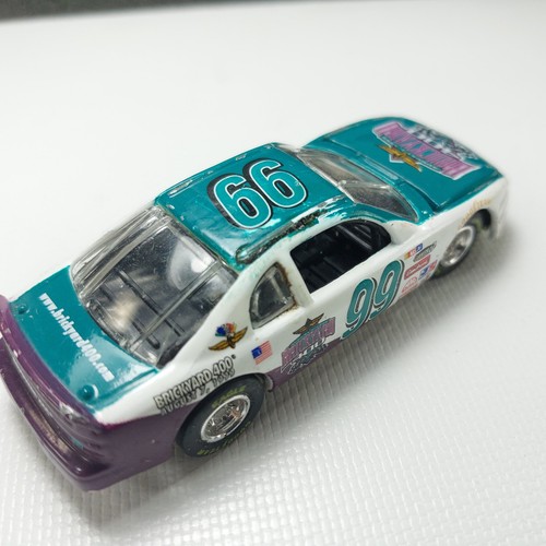 Playing Mantis Johnny Lightning 1998 Teal & Purple 1:64 #99 Brickyard 400 - Bild 7 von 10