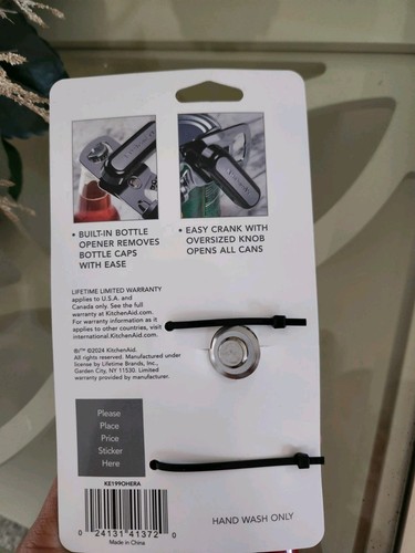 Kitchenaid Gourmet Multifunction Can Opener Empire in Red - Picture 4 of 5