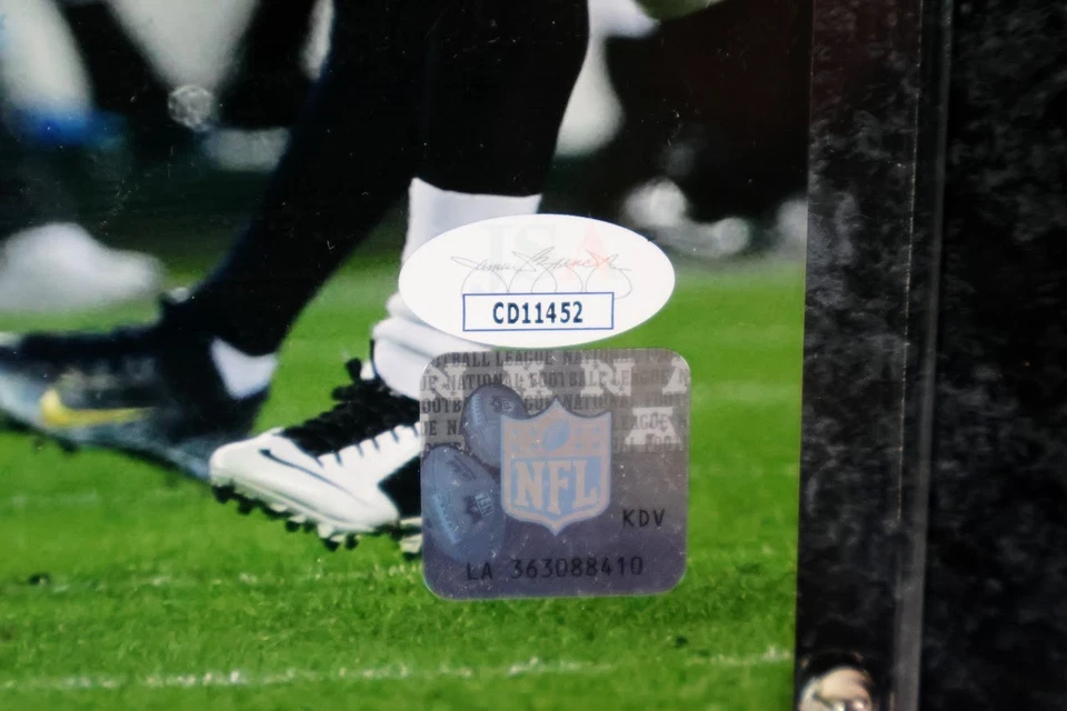 Фотография Эммануэля Сандерса с автографом 8x10 с табличкой сертификат подлинности JSA - Изображение 3 из 3