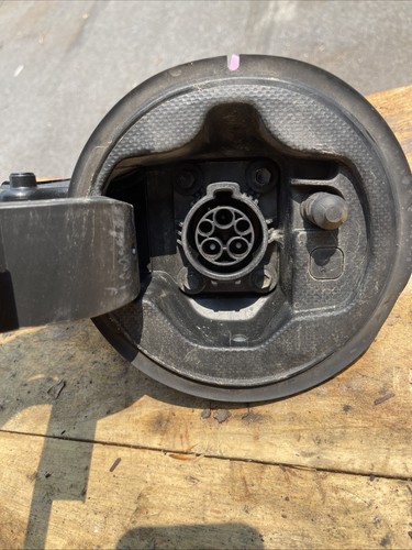 Toma de puerto de carga enchufable Toyota Prius 2012-2015 G9081-47030 - Imagen 6 de 6