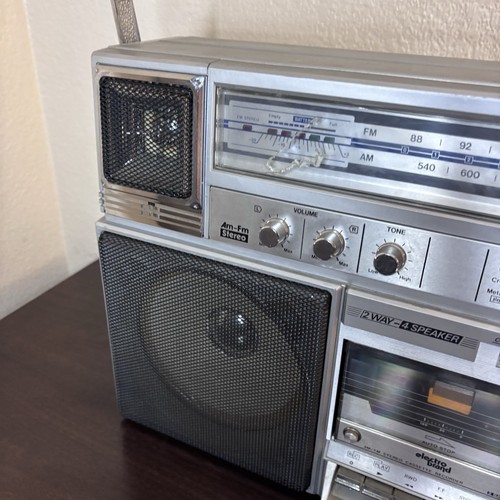 VTG Electro Brand AM/FM Stereo Cassette Recorder Model 7957 Boombox Ghetto Blast - Picture 12 of 21