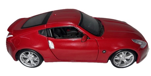 Maisto 2009 Nissan 370Z Red Diecast 1:24 Hard Top Model - Picture 5 of 8