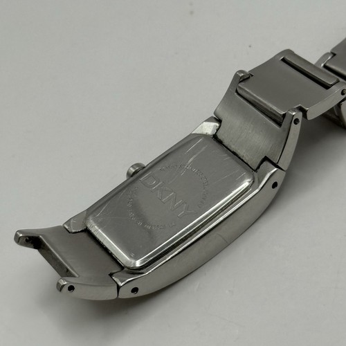 23mm Working Ladies DKNY NY-3030 Stainless Steel Quartz Watch Broken Strap - Picture 11 of 20