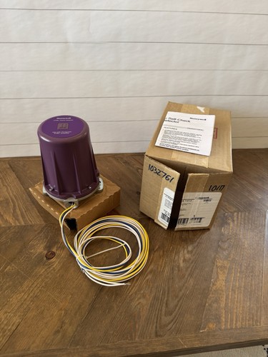 Honeywell C7061A 1012 Rilevatore di Fiamma Ultraviolenta Autocontrollo Dinamico 120V