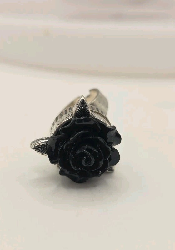 Retro Black Rose Poison Ring Wirh Adjustable Ring