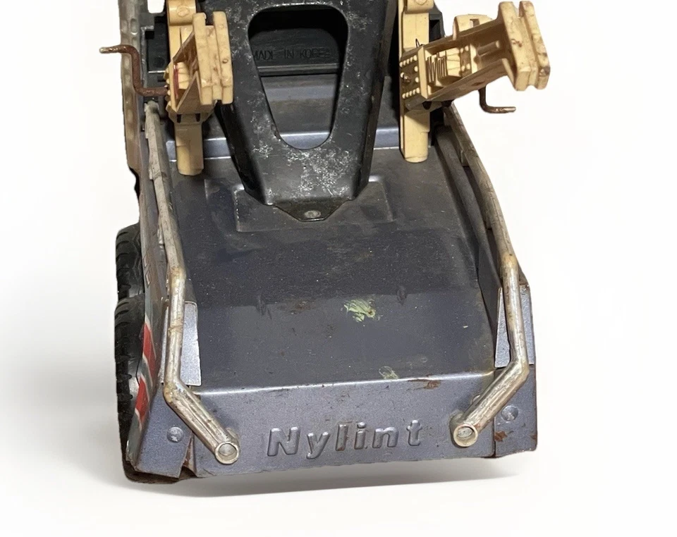 VTG 2X 1980s NYLINT 16” Pressed Steel 24 Hour Towing Recovery Wrecker Tow Trucks - Image 4 of 4