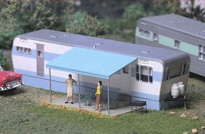City Classics 113 HO Roberts Road Mobile Home Plastic Kit