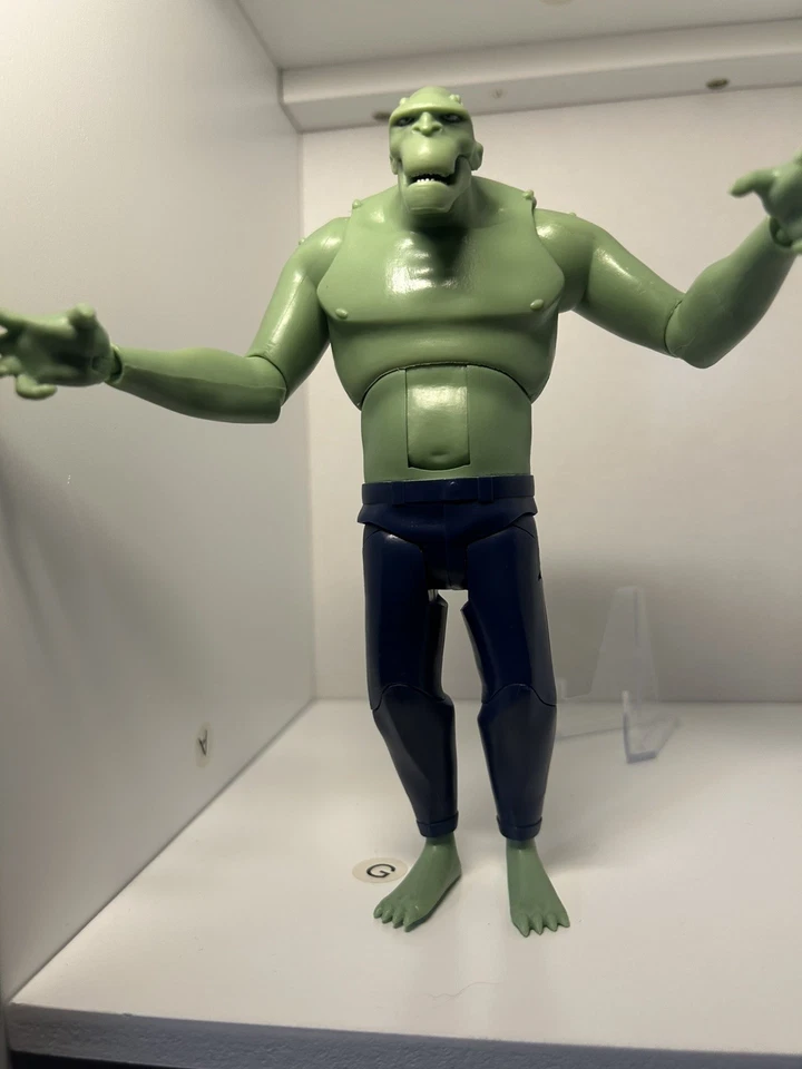 McFarlane DC Batman La Serie Animada No Jonah Hex BAF Killer Croc Platinum  Foto 2 de 4