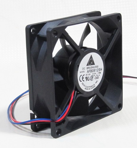 Delta AFB0812SH 80x80x25mm 80mm 8025 12V 0.51A 46CFM DC Brushless Cooling Fan - 第 1/3 張圖片