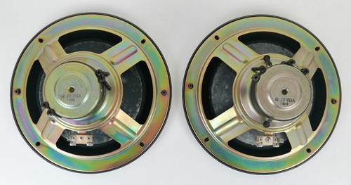 PIONEER 20-753A - COPPIA WOOFER- DIAMETRO=22 CM -DIST FORI=14 CM - FUNZIONANTI B - Imagen 2 de 3