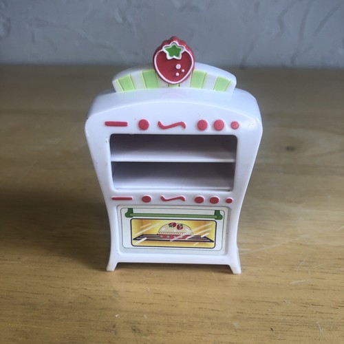 STRAWBERRY SHORTCAKE Ricambio Miniatura Letto e Forno HASBRO 2008 - Foto 6 di 9