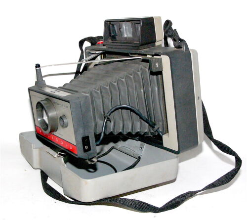 Polaroid Land Camera Automatic 220 W/Accessories - Picture 2 of 6