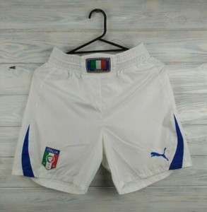 Italy-Italia-shorts-size-small-soccer-football-Puma