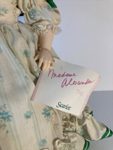 Muñeca Madame Alexander 1965 de colección Miss Scarlett B1988 con soporte original ojos verdes - Imagen 3 de 10
