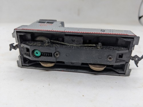 MODEL POWER 96711 HO EMD DIESEL Amtrak Hustler #6711 Vintage. Runs, Needs Repair - Picture 4 of 5