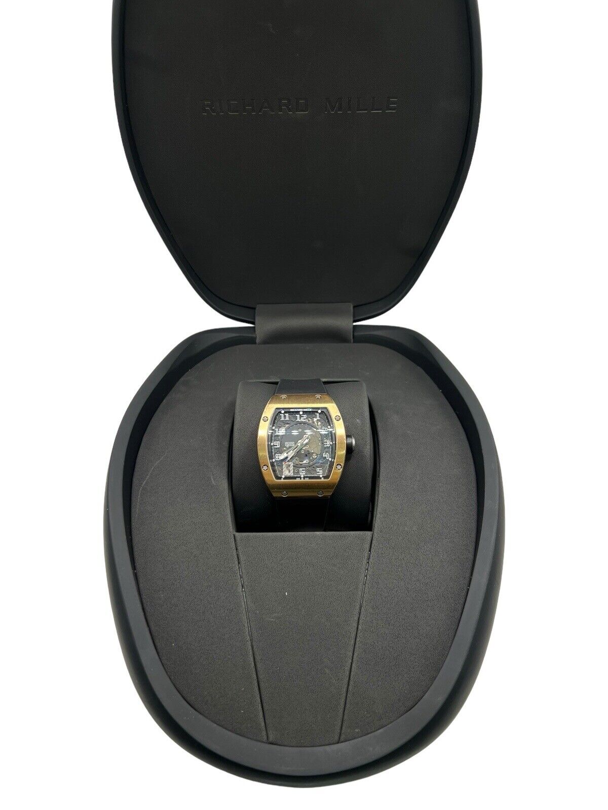 Picture 1 of 6