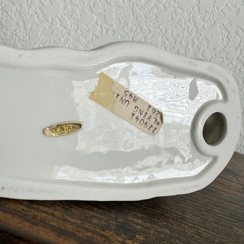 Vintage Ceramic Porcelain White Unicorn Laying Down Figurine Made in Taiwan NICE - Picture 15 of 16