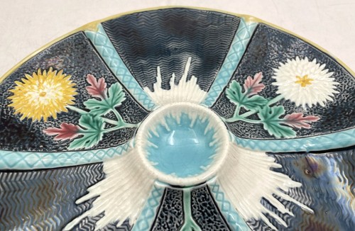 Wedgwood Majolica Pottery Chrysanthemum Oyster Plate Dish from 19th Century - Picture 4 of 6
