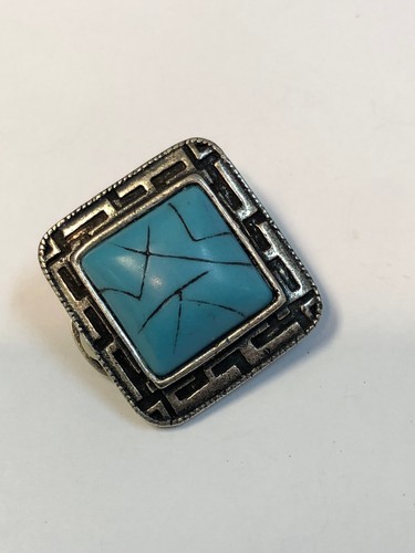 Fashion Women's Silver Tone Square Clip On Earrings - Picture 2 of 11