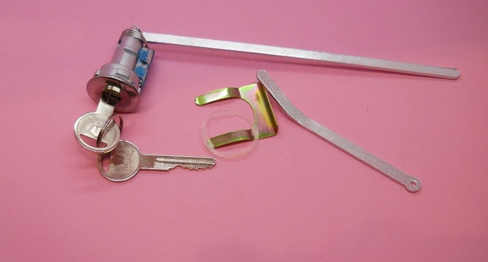 Juego de bloqueo de maletero Plymouth Satellite Belvedere Mopar/llaves 66 a 72 nuevo Foto 2 de 3