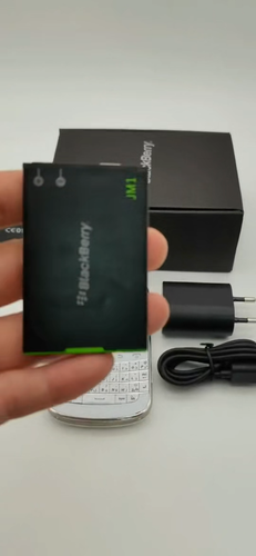 BlackBerry Bold Touch 9900 Original 3G QWERTY 5MP 8GB ROM BlackBerryOS Phone - 第 1 支影片,共 1 支