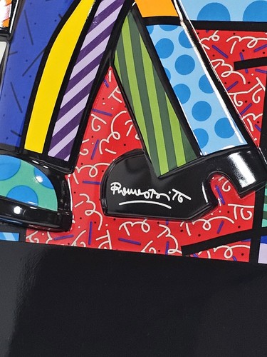 LIMITED! Romero Britto 'Cheek to Cheek' Painted Porcelain Pop Art - Black Frame - Picture 10 of 14