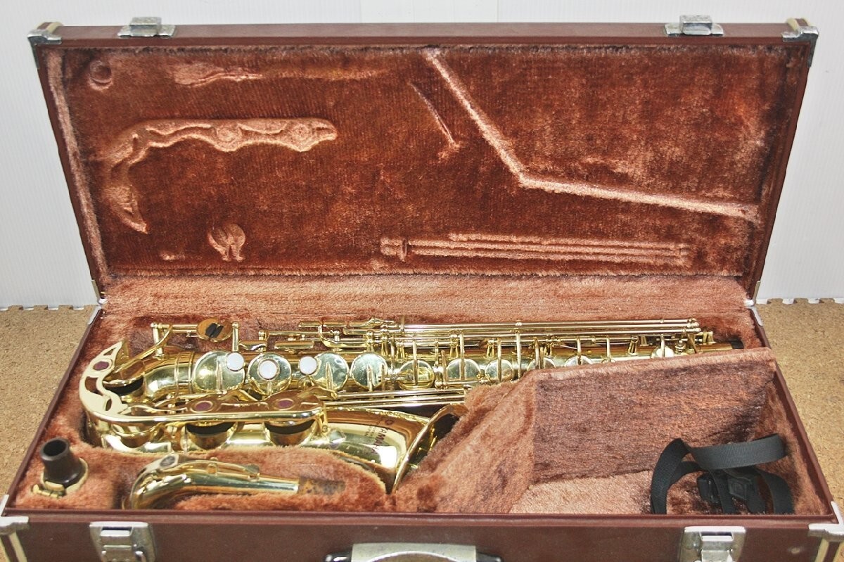 Yamaha YAS-32 Alto Sax Saxophone Musical Instrument Trumpet Yamaha YAS-32 Alto Sax Saxophone Musical Instrument Trumpet