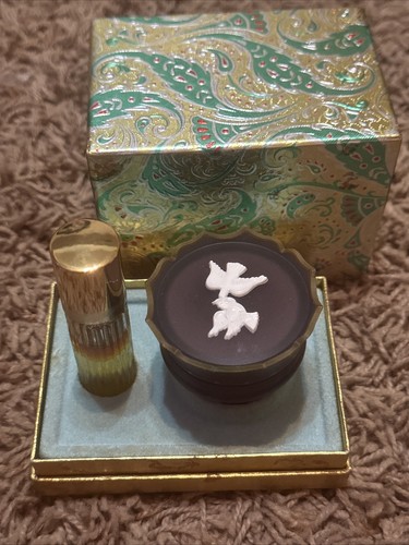 Avon Two Loves Cream Sachet and Perfume Rollette - Picture 2 of 2
