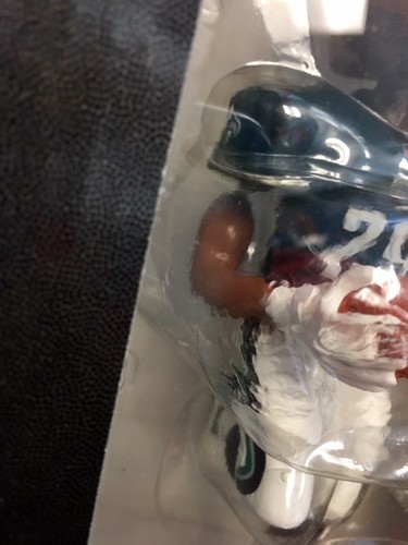 Demarco Murray Philadelphia Eagles 2015 Bobblehead DAMAGED - Picture 2 of 3