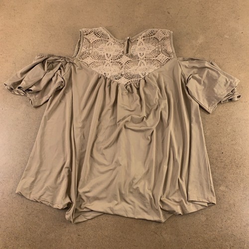 Plusashion Women's Plus Size 2XL Brown Lace Accent Cold Shoulder Tunic Top New - Picture 3 of 7
