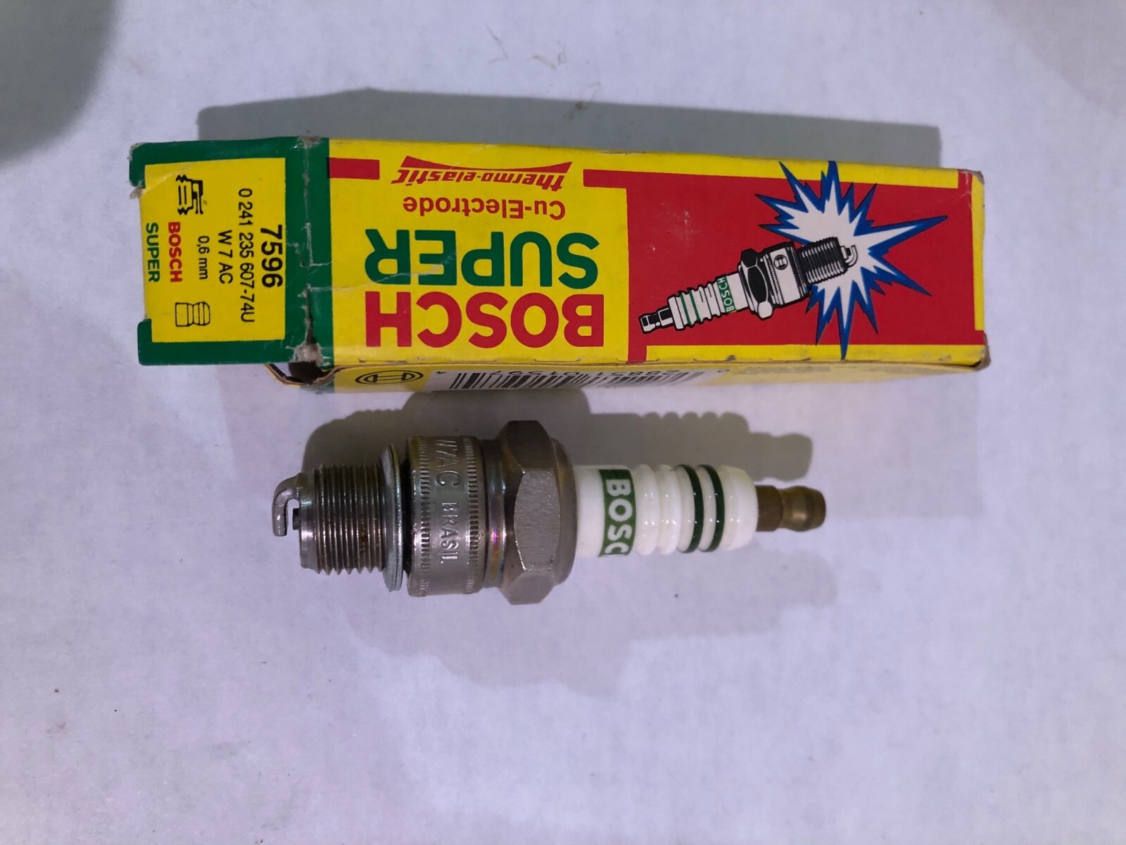 Bosch Spark Plug-Nickel  7596 3-Pack