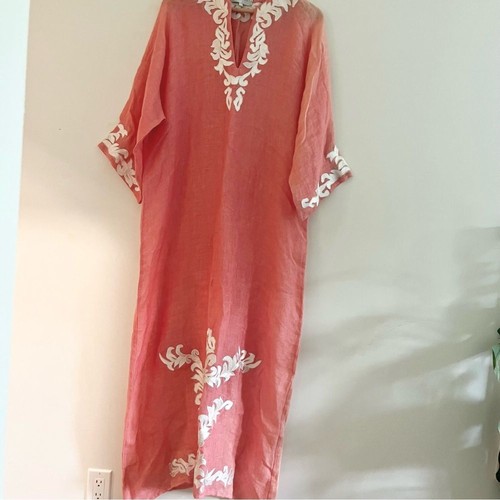 Tashia London Embroidered Pink Kaftan or Maxi Dress w White Scroll Embroidery L - Picture 2 of 13