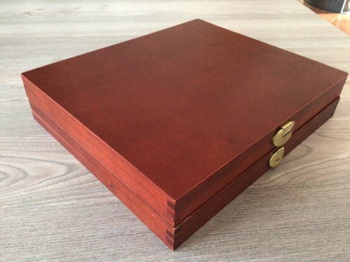 Sammlung 30 x 2 Euro vergoldet - seltene Motive in 2 Holzkassetten - Bild 11 von 11