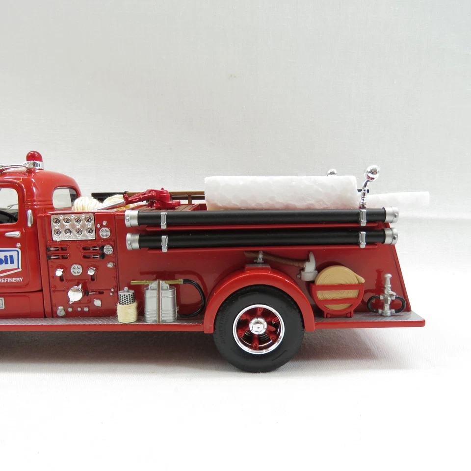 1998 First Gear Mack 1960 B-Model Pumper Mobile Beaumont Refinery 19-2265 - Image 4 of 4