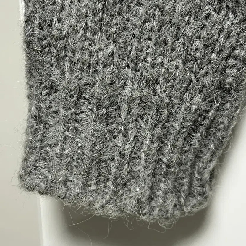 Comb Studio Logo Patch Knit Pullover - Grey - image 3