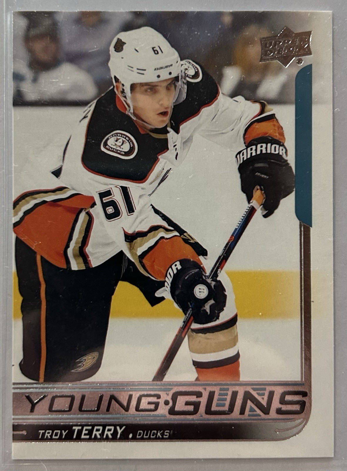 2018-19 Upper Deck Series 1 Young Guns #239 Troy Terry RC