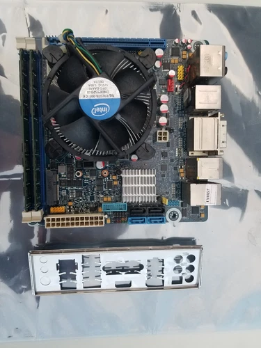 Intel DH77DF